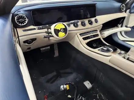 벤츠E쿠페 요트블루베이지 실내염색커스텀 / 인천 남동구 고잔동 시공 사진