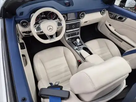 벤츠 자동차 실내도색과 실내염색으로 실내커스텀 컬러안전벨트 교체방법 / 인천 남동구 고잔동 시공 사진