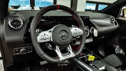대전 벤츠 GLA 45 AMG 핸들 열선과 순정 통풍시트! 계절에 상관없는 편안한 드라이빙 / 대전 서구, 세종, 청주, 천안 시공 사진