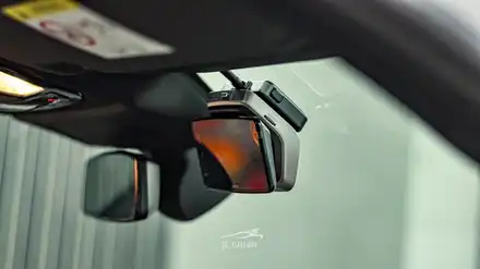 대전 BMW X3 블랙박스와 보조배터리는 세트로 진행하세요! / 아이나비 블랙박스 QXD 8000 / 에코파워팩 보조 배터리 S8 / 대전 서구, 세종, 청주, 천안 시공 사진