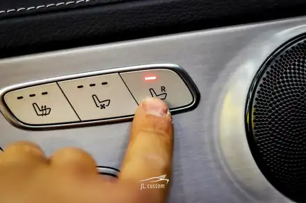 벤츠 GLC 220d 완벽한 실내 옵션 추가! 통풍시트 시공기 / 제이엘커스텀 대전. / 대전 서구, 세종, 청주, 천안 시공 사진
