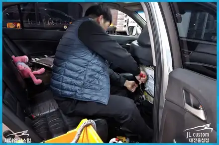 대전 혼다 어코드에 전동시트가 있다면 워크인스위치는 기본이죠 / 대전 서구, 세종, 청주, 천안 시공 사진