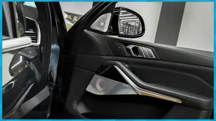 대전 BMW X7 30D  그만의 실내 엠비언트스피커.  음질은 덤 / 대전 서구, 세종, 청주, 천안 시공 사진