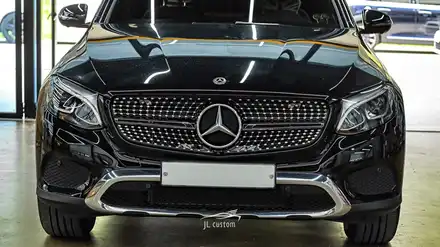대전 벤츠 GLC 확실한 드레스업 효과! 다이아몬드 그릴 교체 시공. / 대전 서구, 세종, 청주, 천안 시공 사진