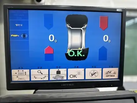 하남/남양주_ 아우디 Q6 금호 윈터크래프트 WS71 SUV 255 55 19 스노우타이어 교체 작업 / 남양주휠복원 휠수리 / 휠복원 도색 / 남양주, 강동, 하남, 송파 시공 사진