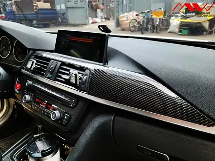 BMW F30 320D 우드트림 카본수전사 / 안산 단원구 시공 사진