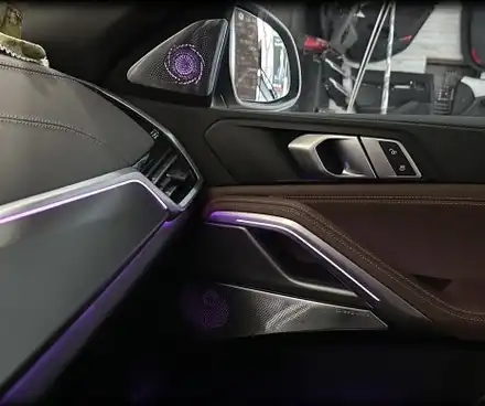 BMW G06 X6 - 회오리 스피커 순정연동 풀커버 엠비언트 아직도 고민만 하세요? / 전북 전주, 광주, 김제 시공 사진