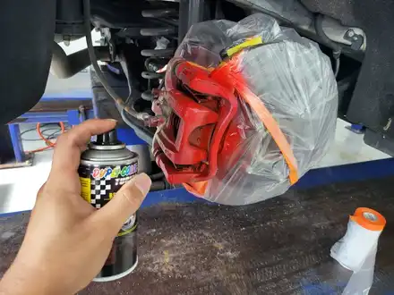 경남 거창 캘리퍼 레드 컬러로 도색 k5~~~ / 거창 창원 시공 사진