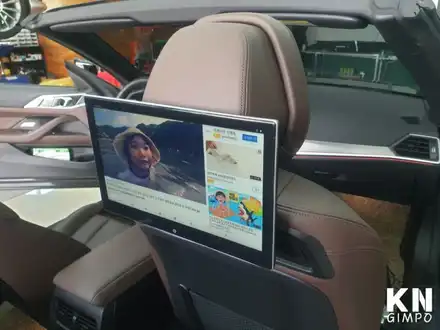 [BMW 420i 컨버터블] 뒷좌석 안드로이드 후석 모니터 헤드레스트 고정 // 케이엔오토웍스 김포 / 김포,일산,고양 시공 사진