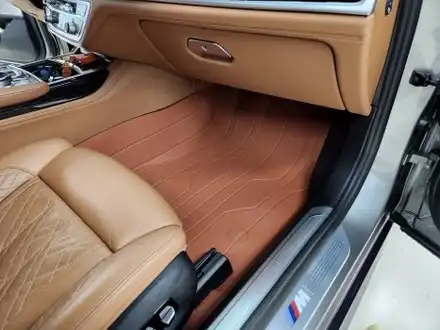 BMW 745Le 풀커버 일체형 전체바닥 시공기 [부천 탑클래스] / 경기 부천 시공 사진