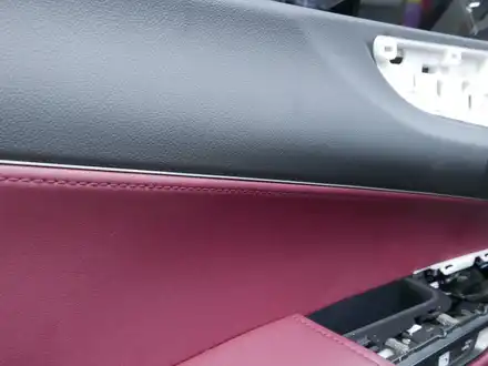 렉서스 신형 NX350h  엠비언트 설치하기 (블랙박스 보조배터리도 함께~!) / 부산, 기장, 양산 시공 사진