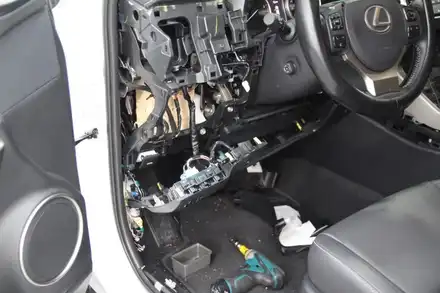 렉서스 NX200t NX300h 전동트렁크 시공 (있으면 편리안 아이템입니다) / 부산, 기장, 양산 시공 사진