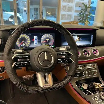 벤츠 [W213] E클래스 카브리올레 AMG 잠자리핸들 + 디지털계기판콕핏 후기형 컨버젼  / 벤츠 / E-클래스 W213 / 서울 용산 중구 시공 사진