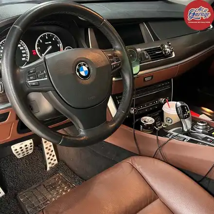[올인게러지] BMW F07 5GT 전기형 모델 M스티어링휠 핸들교체작업 .M카본핸들 / 서울 용산 중구 시공 사진