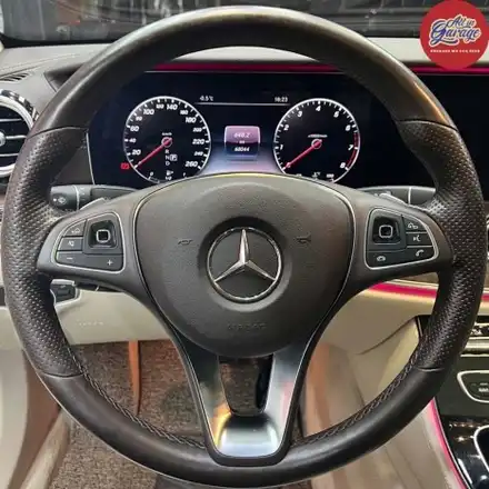 [올인게러지] W213 벤츠 E클래스 E300 / 신형AMG핸들 교체 / 벤츠베이지핸들 / 서울 용산 중구 시공 사진