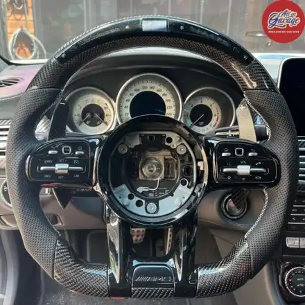 벤츠 W218 CLS 350D 2016년식 , 벤츠 AMG 카본D컷핸들 , LED퍼포먼스 적용 / 서울 용산 중구 시공 사진