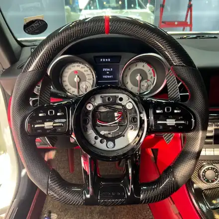 벤츠R172 SLK350 / 1920벤츠 AMG카본핸들 D컷 커스텀 드레스업 / 서울 용산 중구 시공 사진