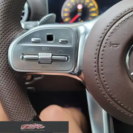 [올인게러지] 벤츠 C257 CLS400D AMG핸들 교체 / 브라운실내맞춤 / 카본D컷 / 서울 용산 중구 시공 사진