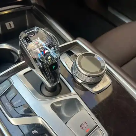 BMW 7시리즈 G11 720D 크리스탈 세트[기어봉 I드라이브 스타트 버튼] / 서울 용산 중구 시공 사진