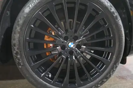 bmw x7 + 22인치 밤무광 휠 복원 및 도장  + 오렌지 골드 캘리퍼 우레탄 도장(휠수리) / BMW / X7 / 부산 금정구 시공 사진