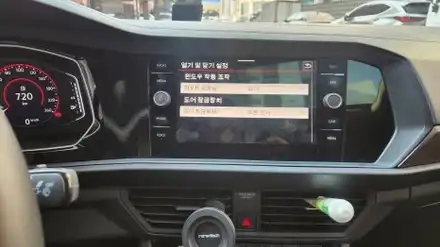 폭스바겐 제타 정차 시 발을 편안한 게 해주는 오토 홀드 장착과 안전 편의 사양 코딩 작업 / 인천, 부평, 부천 시공 사진
