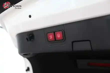 벤츠 CLA 신차 출고 시 꼭 해야할 품목! 전동 트렁크 / 김포 시공 사진