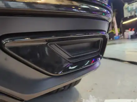 아우디Q8 50TDI 크롬죽이기 잡소리해결 뒷범퍼 센서이탈 재장착 수리 영등포랩핑샵 / 영등포카센터 아우디전문수리 / 서울 영등포 시공 사진