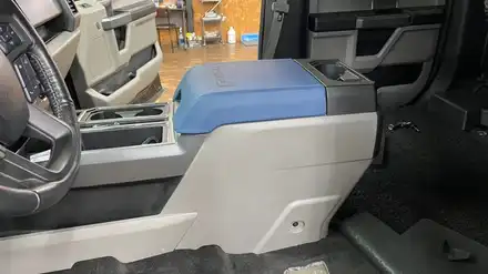 포드 F150 퍼시픽 블루 천안 나파가죽 교체 + 도어트림 손잡이 포인트 시공 사진