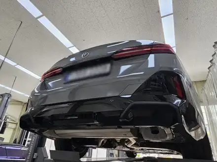 BMW G60 520i 신차 출고 배기음 튜닝 중통 엔드 가변 배기 진행하였습니다. / 서울 동작구 시공 사진
