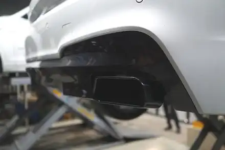 BMW F25 X3 배기 튜닝 구조변경 필요 없는 순정형 듀얼 배기 사각 블랙 크롬 머플러 팁 장착! / 서울 동작 시공 사진