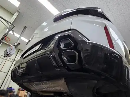 BMW XM 배기 튜닝 중통 엔드 가변 모듈 작업으로 굵직하게 8기통 배기음 완성하였습니다. / 서울 동작 시공 사진