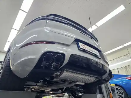 포르쉐 카이엔 GTS 배기튜닝 V8 배기음의 정석! 가변 모듈 작업기 / 서울 동작 시공 사진