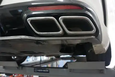 벤츠 S63AMG 쿠페 페이스리프트 배기음 튜닝 말이 필요 없는 갓 천둥 배기음....! / 서울 동작 시공 사진