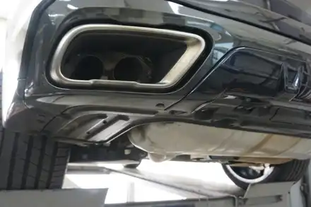 BMW X5 M50i 배기 튜닝 사운드 아주 중후합니다!  2-30% 배기 사운드가 증폭되는 중통 보펜 모듈 작업기 / 서울 동작구 시공 사진