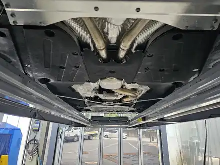 벤츠 SL 43 AMG 배기 튜닝 AMG 감성 제대로 살렸습니다. 중통 엔드 작업기 / 서울 동작 시공 사진