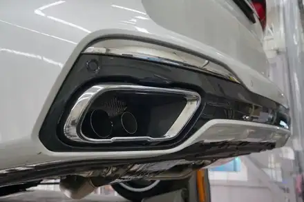 BMW G07 X7 40i, 깊게 빠져드는 배기음에 주목해주세요! / 서울 동작 시공 사진