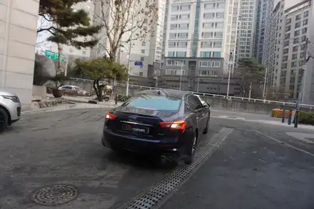 마세라티 기블리 필수 배기 튜닝 20% 증폭 중통 작업 리모컨 컨트롤러 작업기 / 서울 동작 시공 사진