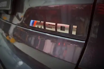 BMW X5 M50i 웅장한 배기음 튜닝 구조변경 면제 준비엘 브릴란테 리얼 카본 머플러 팁 장착 / 서울 동작 시공 사진