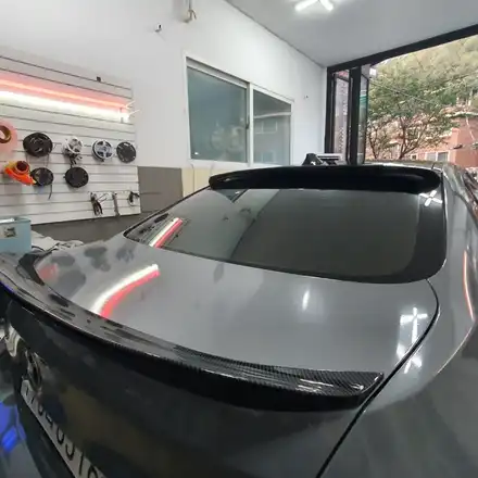 랩핑한 차에 유리막코팅이 될까?BMW 5시리즈 F바디 528I F10, 랩핑 후 전체 유리막코팅 루미너스LM PRO, 서울 광진구 카디자인 입고 / 광진구, 성수, 송파, 동대문 시공 사진