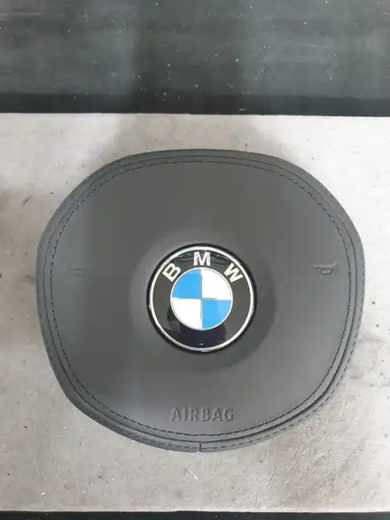 더핸들 bmw x4 g02 핸들가죽교체 (핸들가죽색상변경) / 남양주 별내면 시공 사진