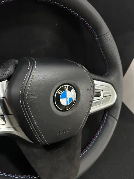 더핸들 bmw730d g11 핸들가죽교체 복원작업 / 남양주 별내면 시공 사진