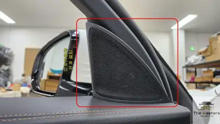 벤츠 E350 W 213 부메스터 커버 교체 및 전동 트위터, 송풍구 엠비언트 설치 / 창원, 마산, 진해 시공 사진