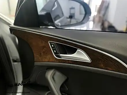인천 청라랩핑 아우디 A6(C7) 실내 할배우드 카본랩핑으로 더욱 더 고급스럽고 스포티하게 연출완료 / 청라,인천,부천 시공 사진