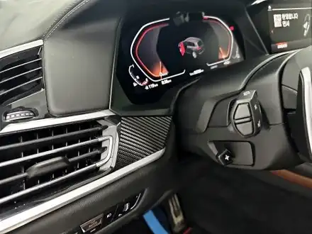 BMW X7 실내랩핑 무광카본으로 더욱 더 고급스러운 분위기를 만들었어요 / 청라,인천,부천 시공 사진