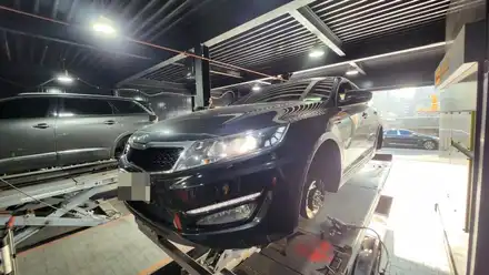 개봉동 기아K5 (225/45ZR18)-고성능세단을 고려하여 승차감과 정숙성을 더욱 향상시킨 사계절타이어, 금호 마제스티9솔루스 TA91 시공 사진
