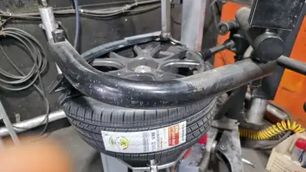 광명동 제네시스 G70-(225/40ZR19, 255/35ZR19)-정밀한 핸들링과 정숙성, 젖은 노면 안정성까지 완성하는한국타이어 벤투스 S1 에보 Z AS / 서울 구로, 양천, 동작, 관악, 영등포, 부천, 안양 시공 사진