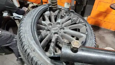 구로동 미니 클럽맨 (225/45R17)-어떠한 도로상황에서도 제동력과 견인력을 최대한 발휘해주는 전천후 사계절타이어,미쉐린 크로스 클라이밋 2 / 서울 구로, 양천, 동작, 관악, 영등포, 부천, 안양 시공 사진