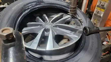 신길동 르노코리아 QM6 (235/60R18)-조용하고 안정적인 승차감을자랑하는 한국타이어 다이나프로 컴포트HL3 / 서울 구로, 양천, 동작, 관악, 영등포, 부천, 안양 시공 사진