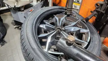 고척동 BMW X4 (245/50R19)-안정적인 조향력과 편안한 승차감까지 제공해주는 SUV용 사계절타이어, 한국타이어 다이나프로 HPX / 서울 구로, 양천, 동작, 관악, 영등포, 부천, 안양 시공 사진