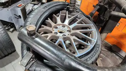 신림동 벤츠 C63 AMG (245/35ZR19, 265/35ZR19)-뛰어난 완성도와 균형잡힌 주행퍼포먼스를 보여주는 고성능스포츠타이어, 미쉐린 파일럿 스포츠 4S / 서울 구로, 양천, 동작, 관악, 영등포, 부천, 안양 시공 사진